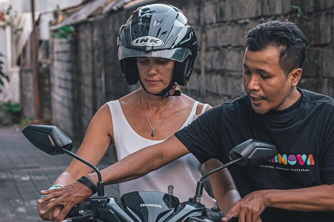 2 Hours Private Scooter Lesson in Bali - Scooter basics and control theory (before you roll)