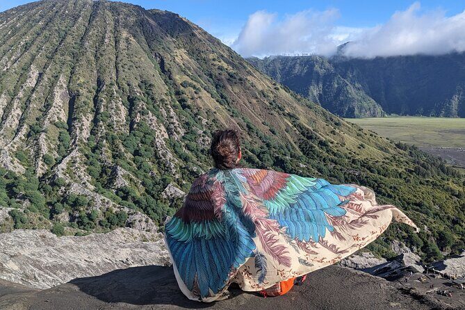 3D2N Ijen Blue Fire, Tumpak Sewu Waterfall & Mt. Bromo from Bali - Mt. Bromo sunrise at King Kong Hill: the 3 a.m. reality check