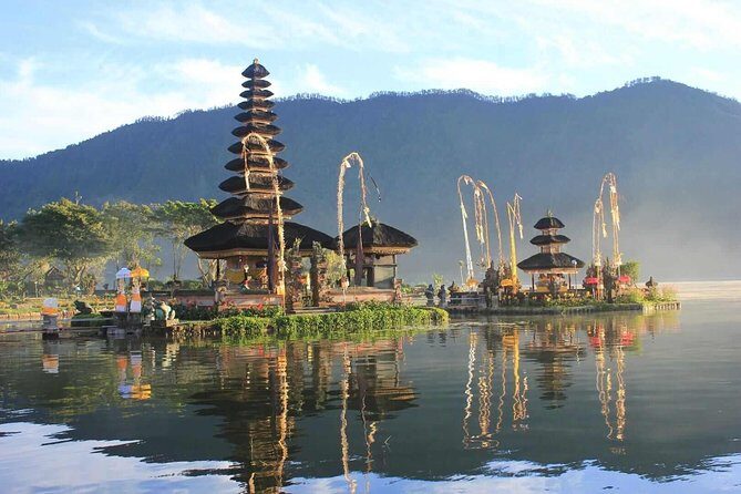 All inclusive Bali Sekumpul Waterfalls Trekking Tour - Hotel pickup at 7:00: the day starts with less hassle