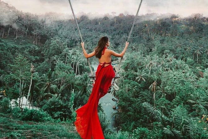 All Inclusive Nusa Penida East Island Private Tour from Bali - Stop 3: Rumah Pohon Tree House for the view back to Diamond Beach