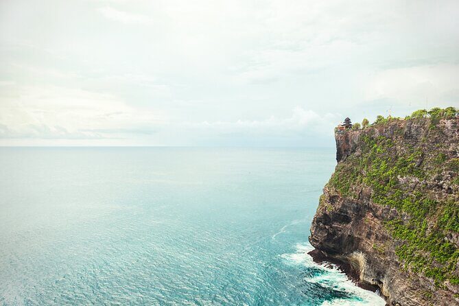 All Inclusive Private Uluwatu Tour with Kecak Dance and Dinner - Kecak and Fire Dance at Uluwatu: Why This Show Feels Different