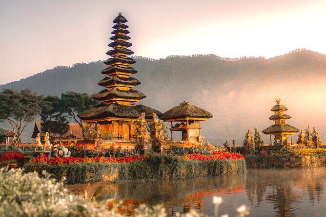 All inclusive Tanah lot & North Bali Tour: Jatiluwih, Ulun Danu - Jatiluwih Rice Terraces: an easy stroll with UNESCO views