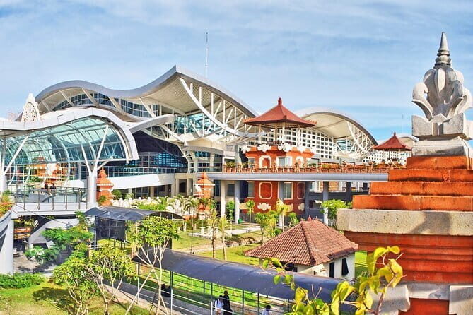 Bali airport transfer check in or check out Ubud area - Price and value: paying $25 per group to buy back your time