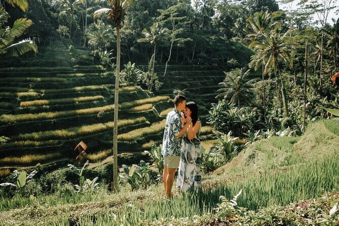 Bali: Bedugul Temple, Banyumala Waterfall, UNESCO Rice Terrace - Jatiluwih Rice Terraces: UNESCO Views and a Mount Batukaru Backdrop