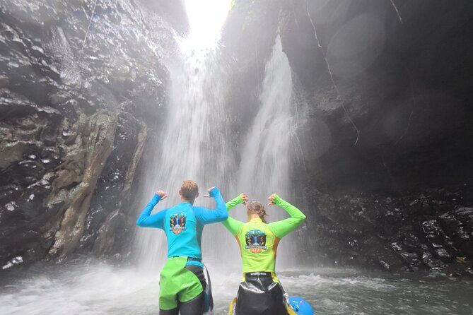Bali Canyoning Trip – Explore Hidden Waterfalls & Gorges - Stop 1: Git Git Waterfall Rappel Setup and the First Big Payoff