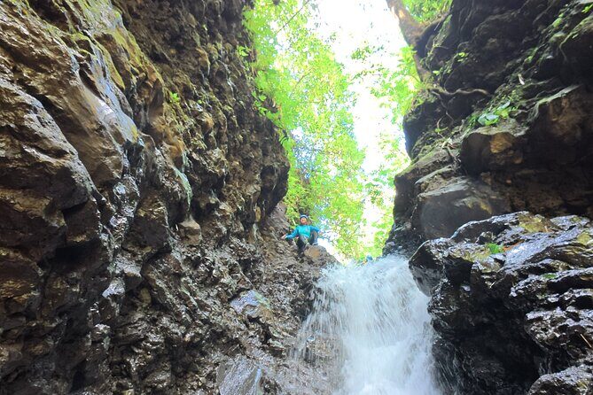 Bali Canyoning Trip – Explore Hidden Waterfalls & Gorges - Getting to the Canyon: Clove and Coffee Country Near Gitgit