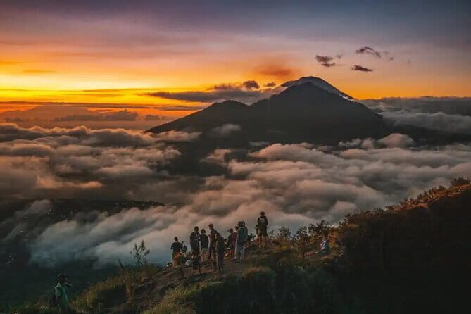 Bali day trip : Batur Sunrise Hike and Hot Spring All inclusive - Mount Batur sunrise hike: pacing, breakfast, and the real value of a guide