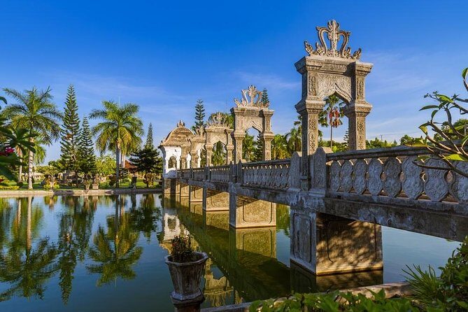 Bali Instagram: Gate of Heaven Tour - Price and logistics: is $85 per person good value?
