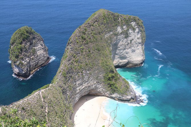 Bali Nusa Penida West Private All-Inclusive Tour - Lunch on Nusa Penida: a real reset in the middle