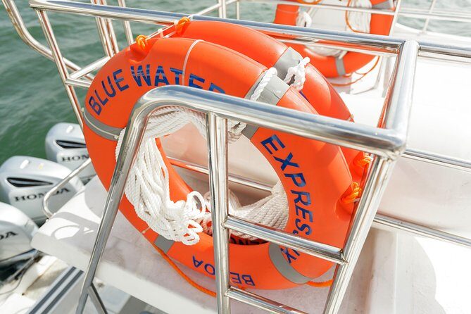 Bali (Serangan) to Gili Trawangan - Gili Air - Lombok (Bangsal) - Boarding with BlueWater Express: what the ride includes