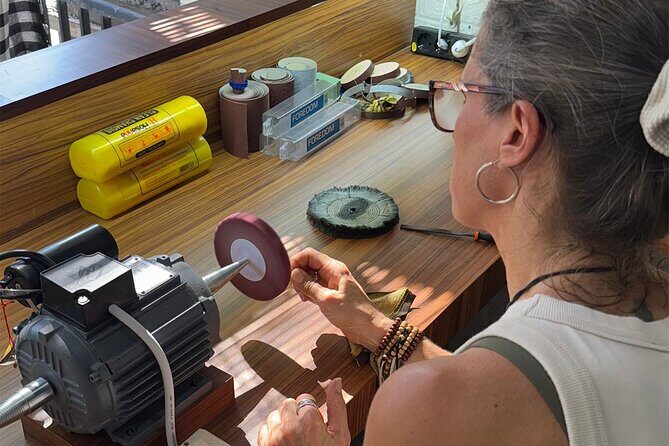 Bali: Silver Jewelry Making Class in Seminyak and Legian - The small history lesson that makes your piece feel more real