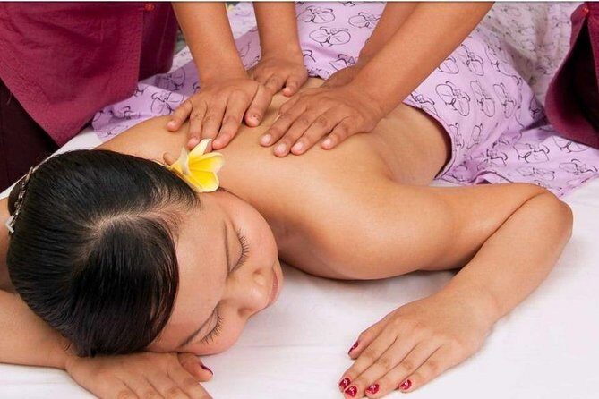 Bali Spa Tour, Beaches, Uluwatu Temple Sunset & Jimbaran Bay Dinner - Jimbaran Bay Dinner on the Beach: Grilled Seafood and Date-Night Energy
