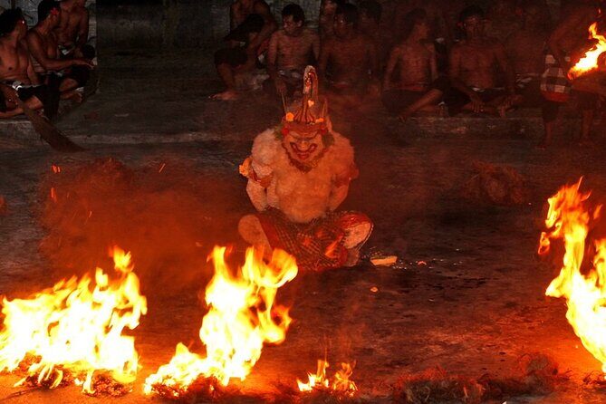 Bali: Uluwatu Kecak Dance Show, Bali Temple, and Lobster Dinner - The Bali evening flow: temple, chant, then toes in the sand