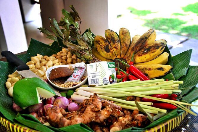 Balinese Cooking Class in Seminyak - The menus: what you’ll cook (and how they fit together)