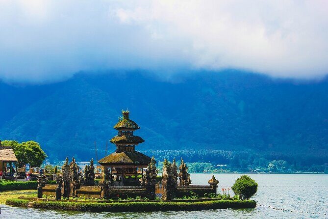 Bedugul and Singaraja Tour - Lovina and Singaraja: Coast Calm, Then Old-Capital Streets