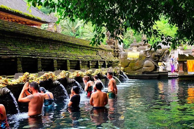 Best of Bali Jungle Swing with Ubud Sightseeing Tour - Tirta Empul Temple’s Holy Spring Water: Where Ritual Comes Into View