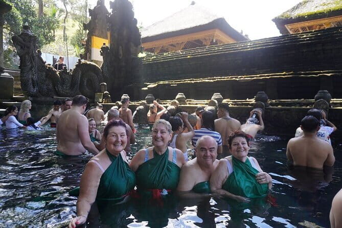 Best Of Ubud Scenic Full Day Private Guided Tour - Lunch at Tebasari Resto, Bar & Lounge: Simple Local Food Choices