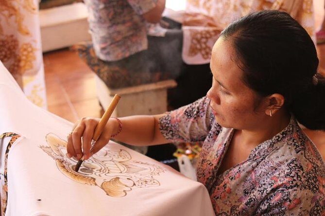 Best of Ubud with Jungle Swing Experience - Ubud Palace plus Sacred Monkey Forest Sanctuary time