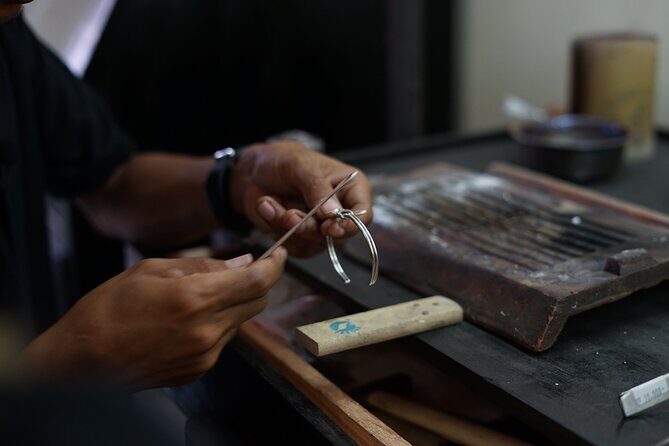 Canggu Silver Jewelry Making Class: Create Unique Silver Jewelry - Silver amount rules, upgrades, and fees: how to avoid surprises