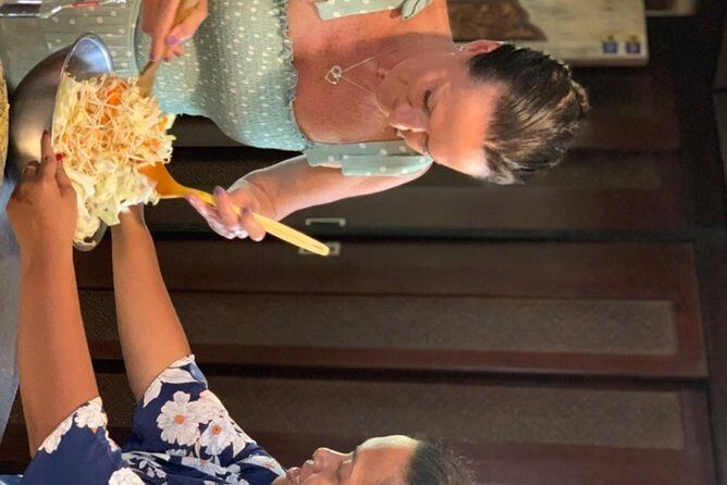 Cooking class in the comfort of your own personal villa. Yes, I'll come to you! - Inside the 3-hour session: what happens when the chef arrives