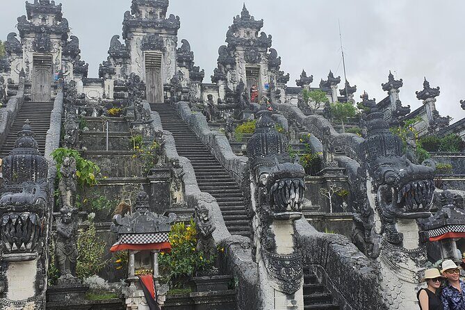 East Bali's Icons Tour Lahangan sweet Sunrise And Gate of Heaven - East Bali in One Day: Lahangan Sweet, Gate of Heaven, Tirta Gangga