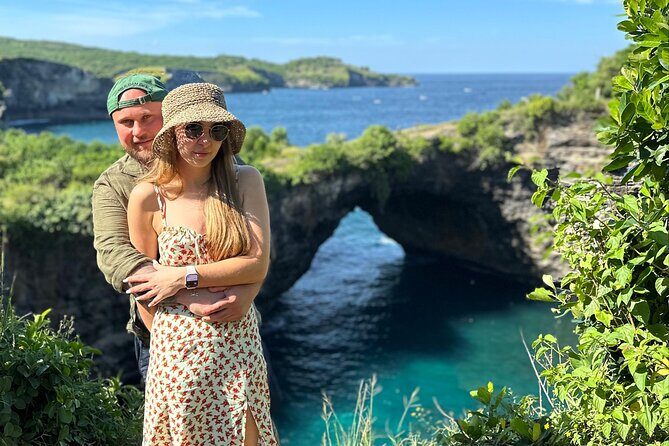 Experience West Nusa Penida Private Tour - Kelingking Beach: iconic cliff views plus an optional hike down