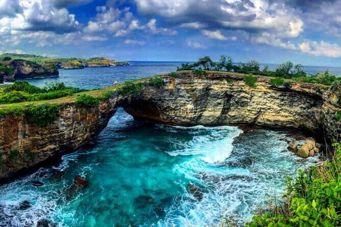 From Bali: Nusa Penida Snorkeling and Island Tour - Snorkeling in four different bays: what each stop is for