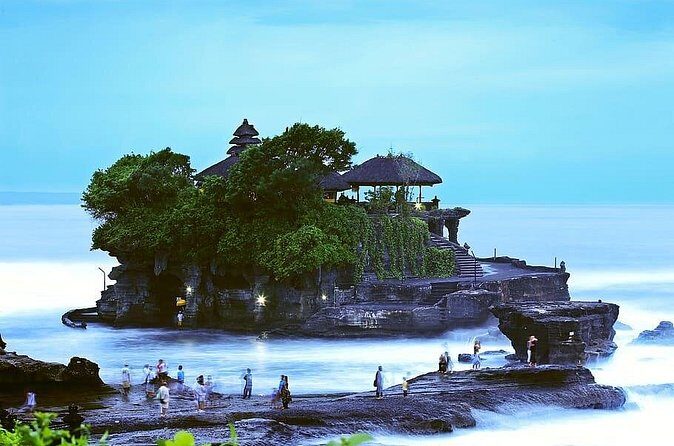 Full Day Private Water Temples Tour in Bali - Lunch, Breaks, and Staying Comfortable for a 9–10 Hour Day