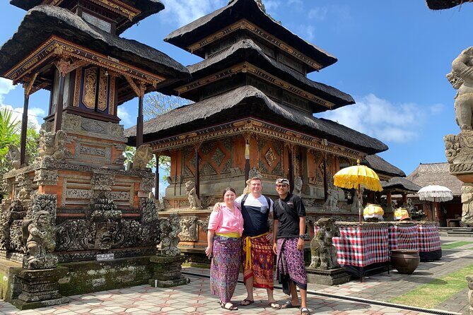 Full Day – Ubud Art Village and Mount Batur Kintamani with Lunch - Kemenuh wood carving and the Tegenungan waterfall unwind
