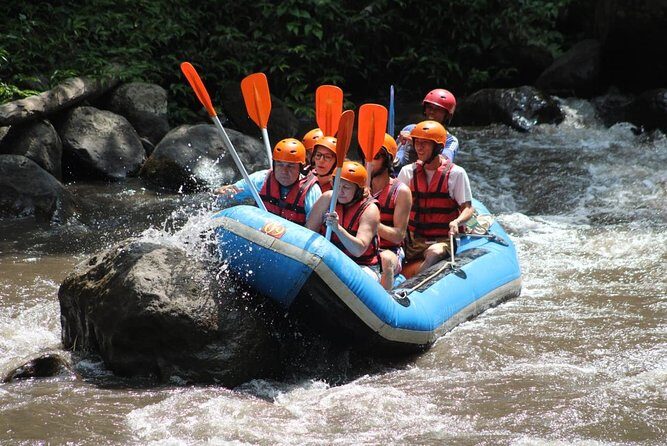 Green Bali Rafting Ticket And Transfer - Getting Kitted Up: Safety Standards and Friendly Instruction