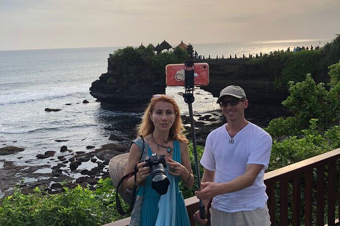 Half Day Tanah Lot Temple Private Guided Tour - Stop 2: Batu Bolong’s Rock Bridge Views by the Sea