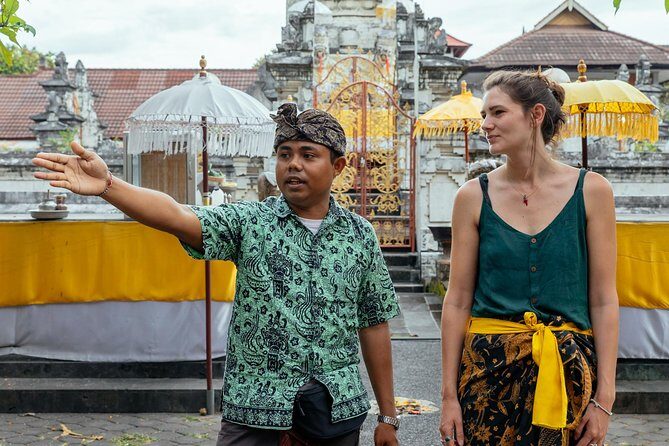Highlights & Hidden Gems of Bali: Private City Tour - Pasar Badung, Puputan Square, and Catur Muka Statue: the city grid in human scale