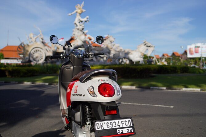 Honda Scoopy Rental in Bali - Where You Get the Bike: Seminyak Pickup and Hotel Drop-Off