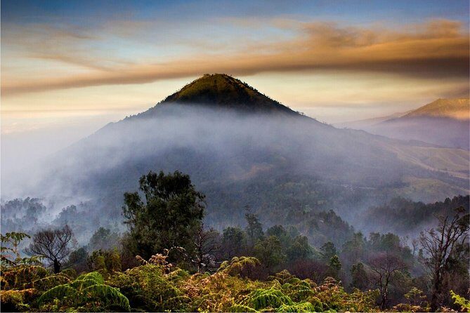 Ijen Blue Flame from Bali - Kawah Ijen Volcano hike: what you’ll do and what you’ll see