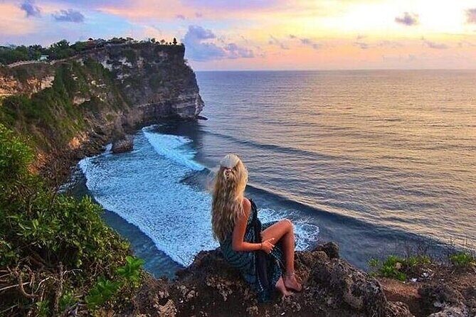 Kecak Fire Dance and Sunset at Uluwatu Temple All Inclusive - Price and logistics: what you’re actually paying for