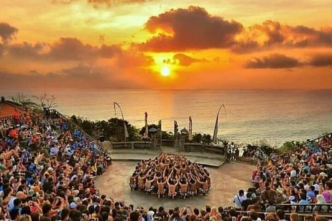 Kecak fire dance and uluwatu temple tour - free wifi - Best for who: the kind of day you’ll enjoy