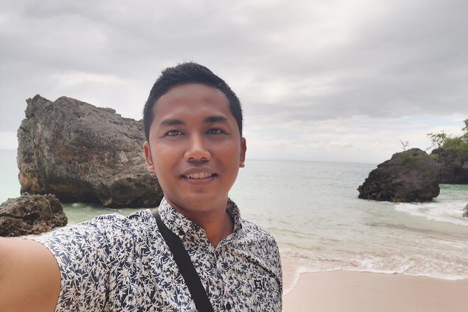 Melasti Beach, Padangpadang Beach, Uluwatu Sunset Kecak and Jimbaran Dinner - Sunset Kecak and Fire Dance: the beatboxing choir you came for