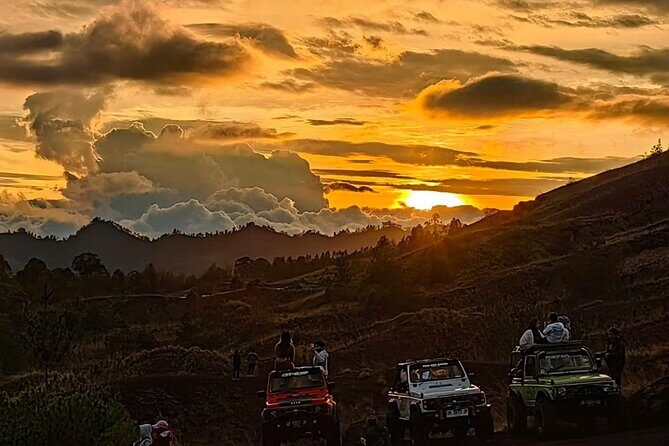 Mount Batur Sunrise Jeep Tour with Hot Springs and Waterfall - How long it really takes (and why it feels busy)