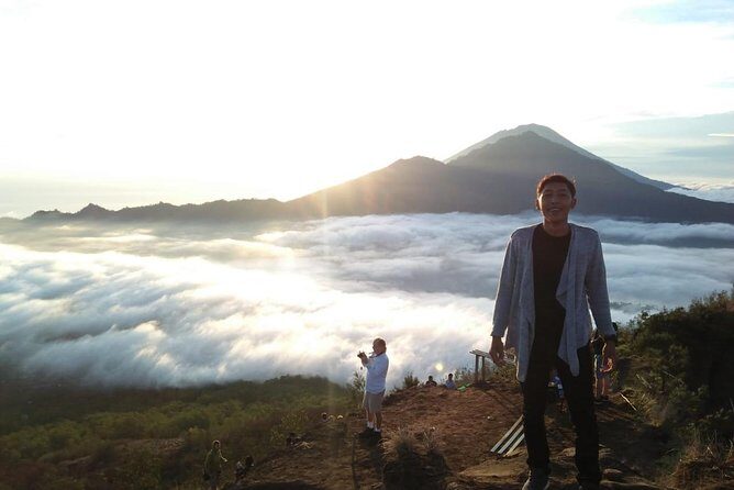Mount Batur Volcano - Sunrise Trekking with White Water Rafting - Trekking Mount Batur by Twilight: Cold, Pace, and Footing