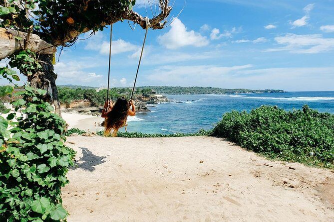 Nusa Lembongan Instagram Tour: The Most Famous Spots (Private & All-Inclusive) - Stop 3: Dream Beach’s Powdery Sand and Clear-Water Look