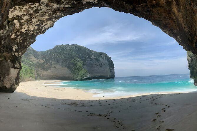 Nusa Penida Island Beach Tours with Snorkeling From Bali - Gamat Bay: “Still Natural” Snorkeling and Quiet Vibes