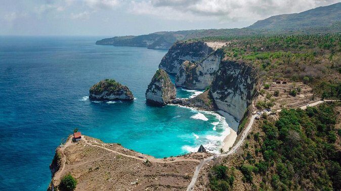 Nusa Penida Island BeachTour - Angel’s Billabong: the natural infinity pool vibe