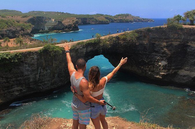 Nusa Penida Private Snorkeling and West Tour Start from Bali - A practical note on what the guide helps with