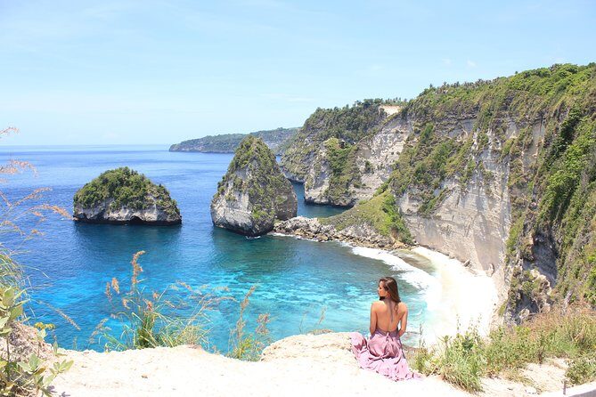 Nusa Penida Tembeling Natural Pool Tour (Private & All-Inclusive) - Diamond Beach: white sand, silky water, and real walk time