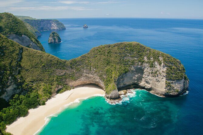 One Day Private Tour East & West Nusa Penida by Penidago - The Photo-Driven Route: Diamond Beach, Molenteng Tree House, and Crystal Bay