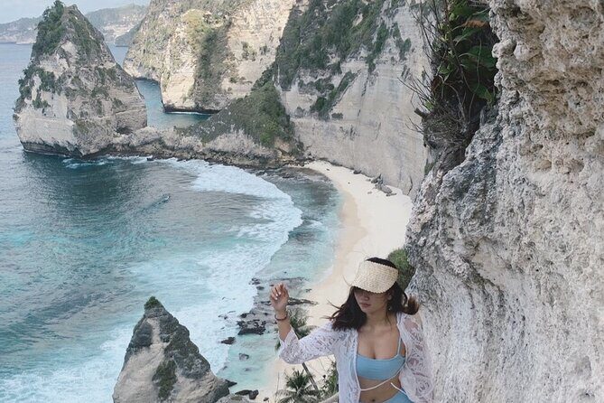One Day Private Tour East & West Nusa Penida by Penidago - Diamond Beach to Kelingking Beach: Expect Heat, Steps, and Great Angles