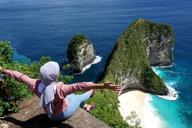 One Day Snorkeling Trip & West Tour Nusa Penida by Penidago - Angel’s Billabong and Broken Beach (Pasih Uug): the land portion with drama