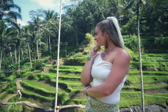 Private Bali Customized Tours - Batuan village temple and Pura Puseh: quiet architecture detail time