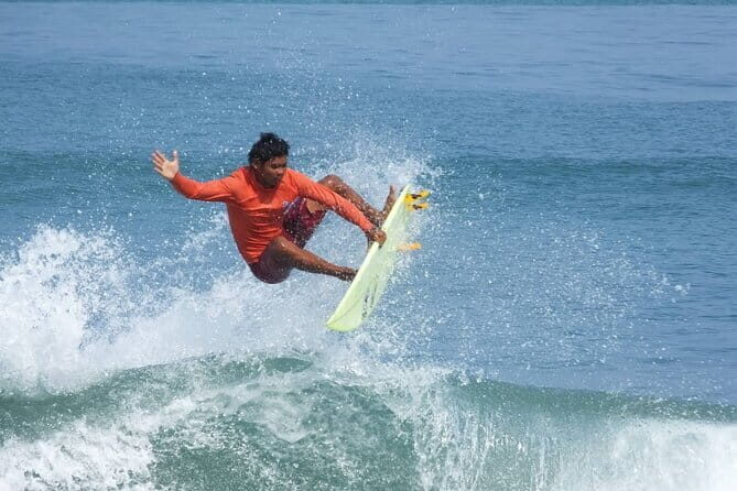 Private Beginner 1 on 1 Surfing Lesson at Kuta Beach without transfer - Equipment Included: The Small Things That Save Your Energy