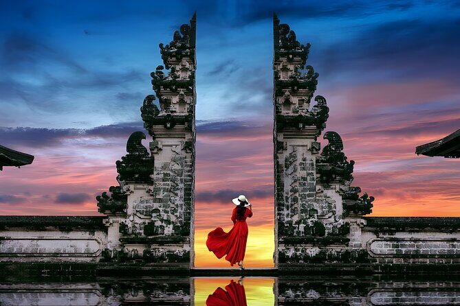 Private Full-Day Tour: Amazing The Gate of Heaven Bali Tour - Stop 3: Ujung Water Palace for the “sister site” effect